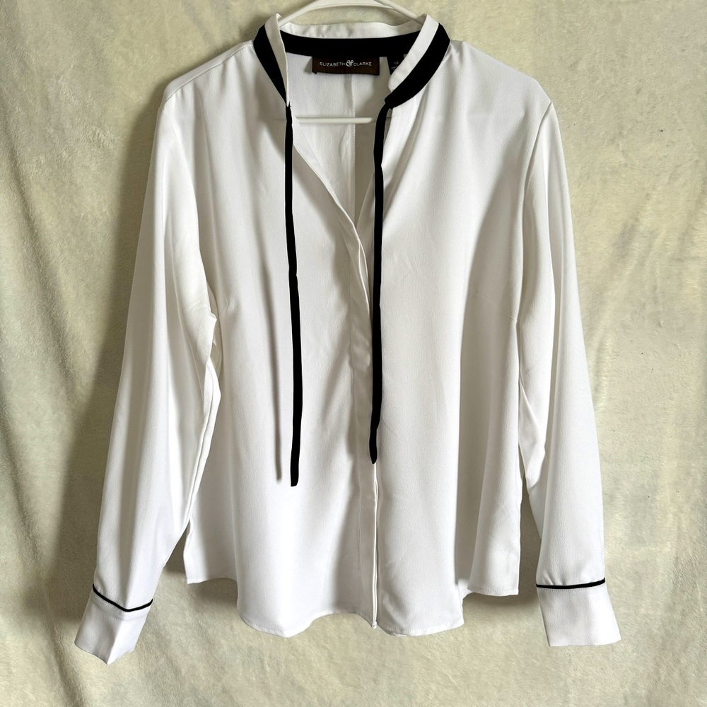 Elizabeth & Clarke Button-Front Tie Collar Top with StainTech White Size Reg 14